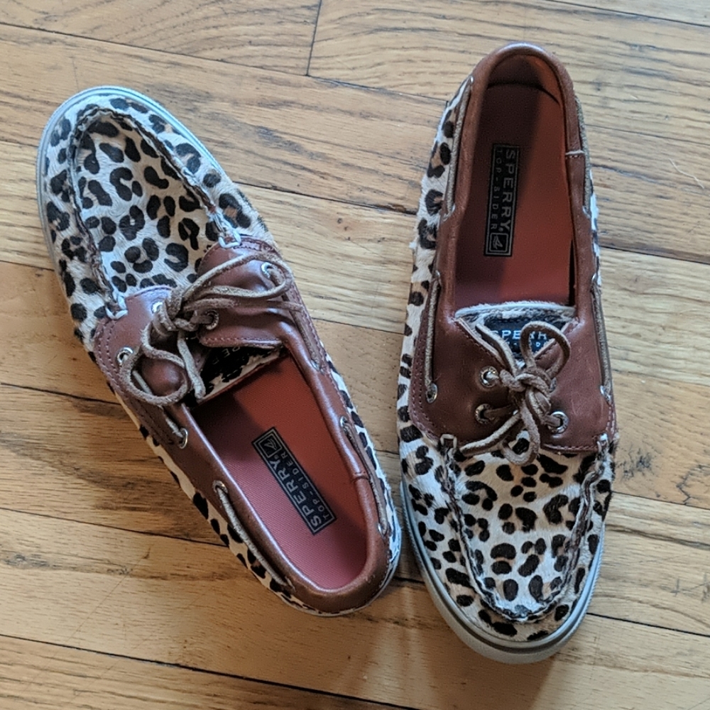 Sperry leopard boat flats